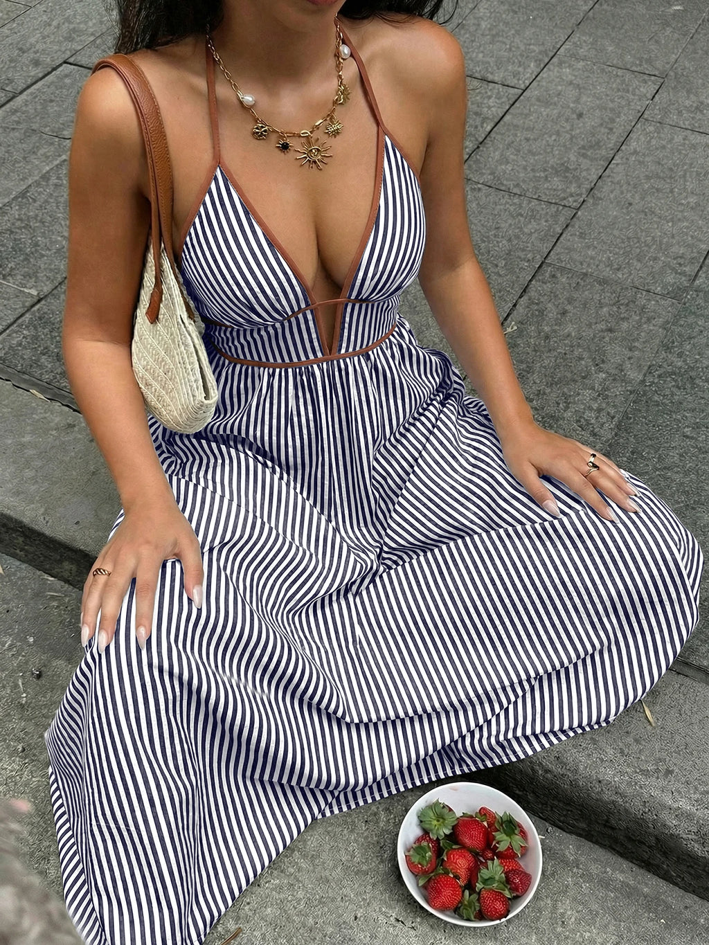 Off-Shoulder Hollow Out Maxi Beach Dress for Women – Sleeveless Backless Dress
