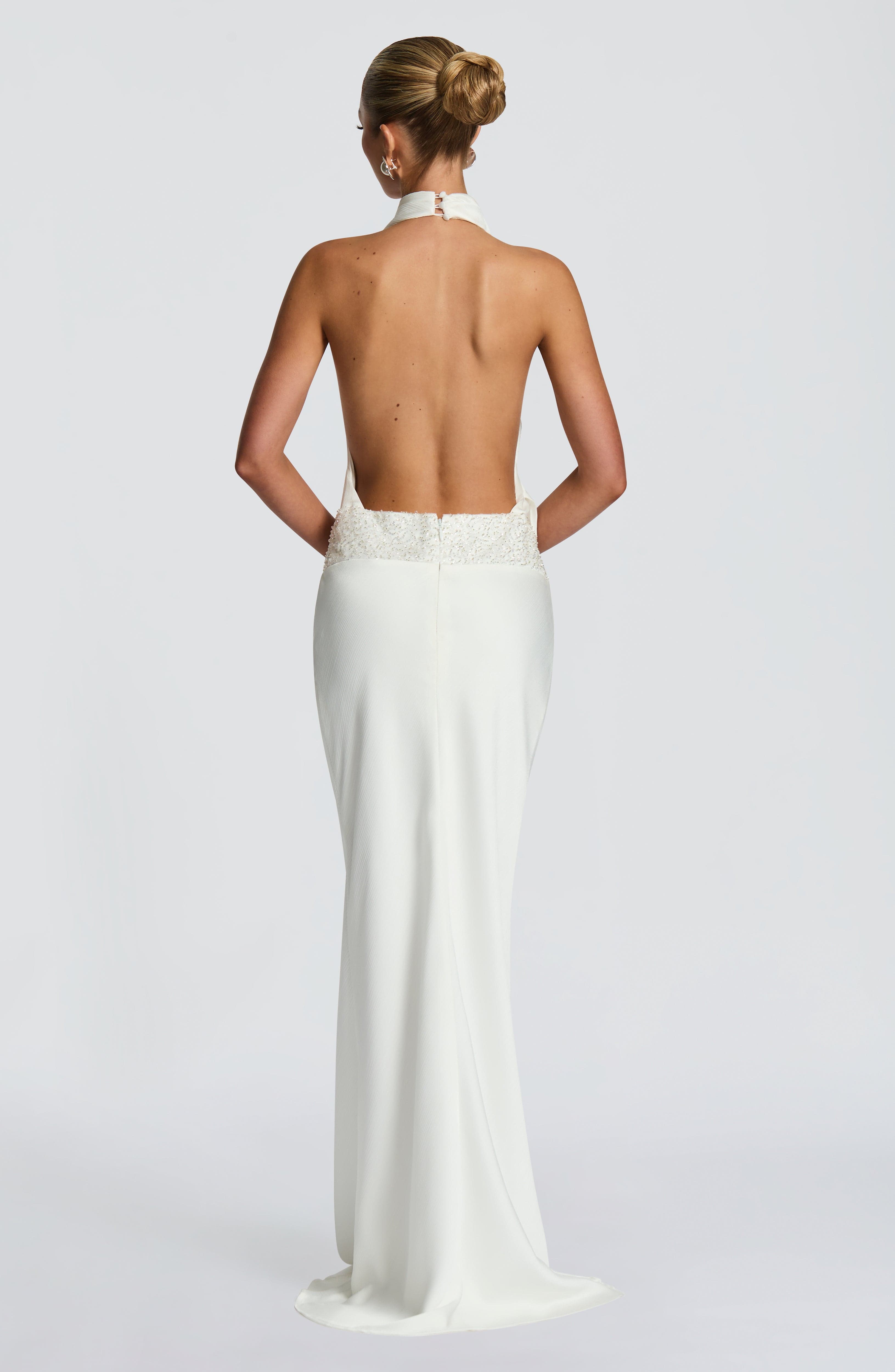 Sophisticated Maxi Dress for Women – Elegant Evening Gown – Ivory