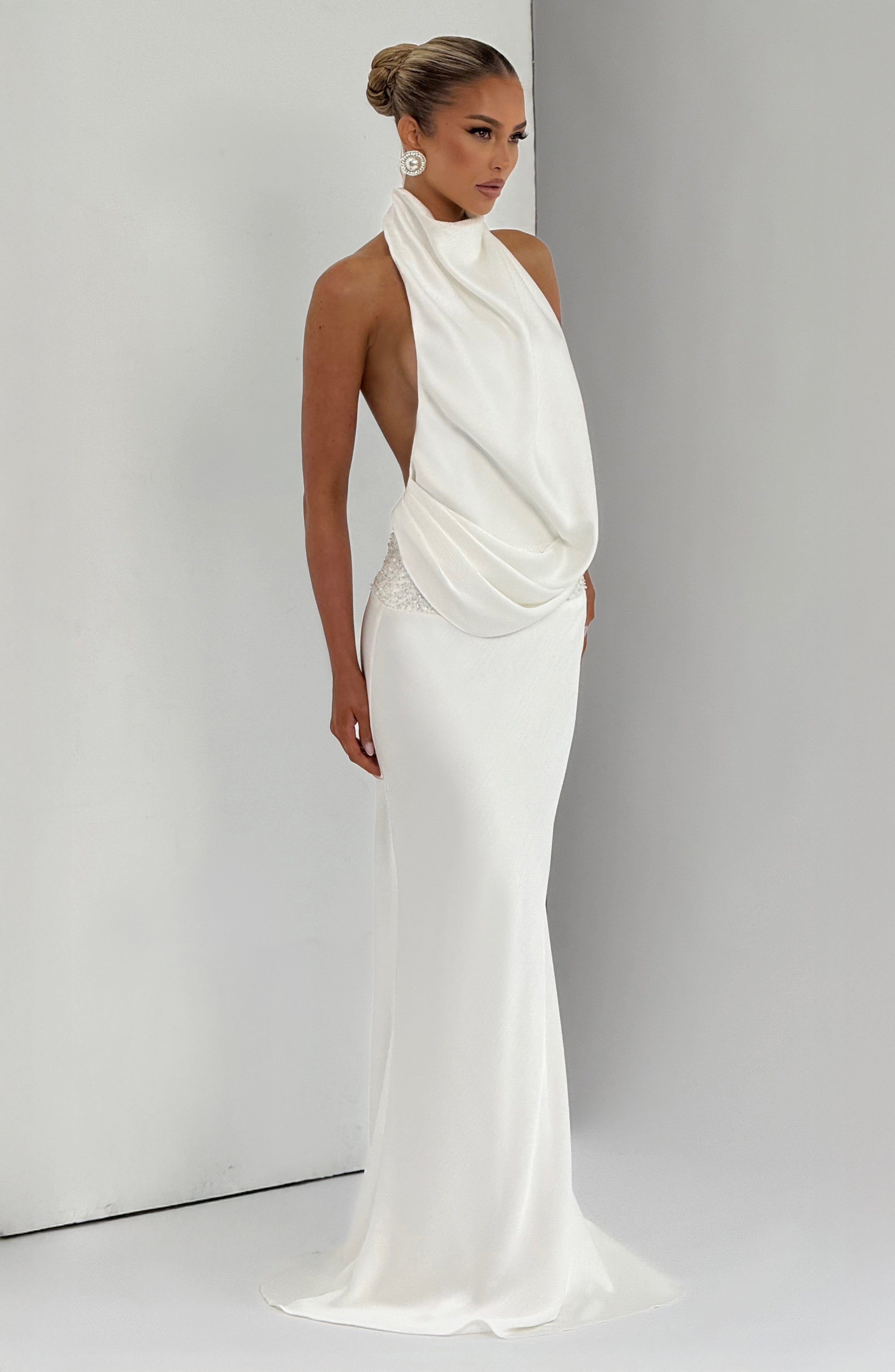 Sophisticated Maxi Dress for Women – Elegant Evening Gown – Ivory