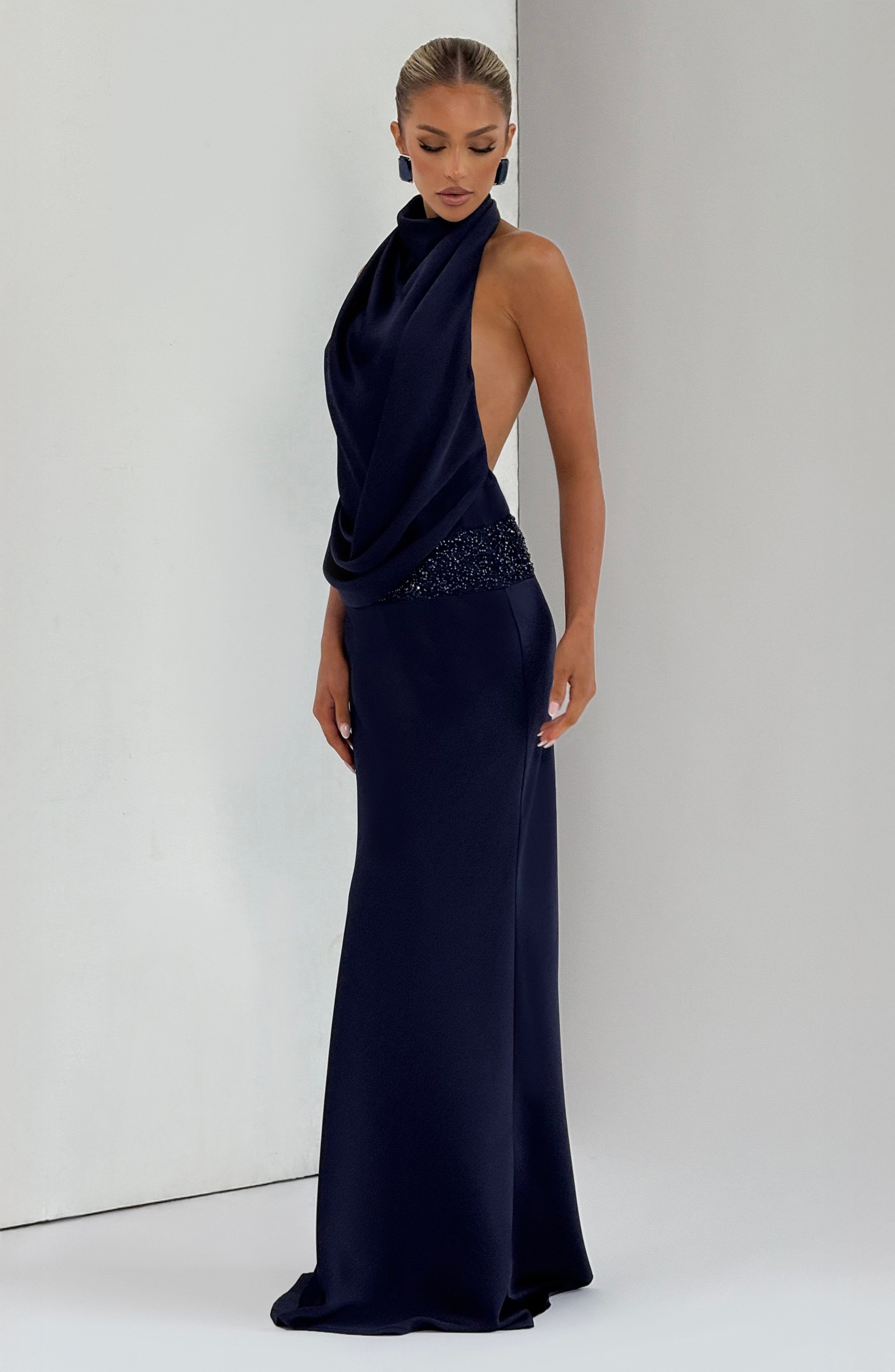 Armelle Navy Maxi Dress - Effortless Elegance S.M