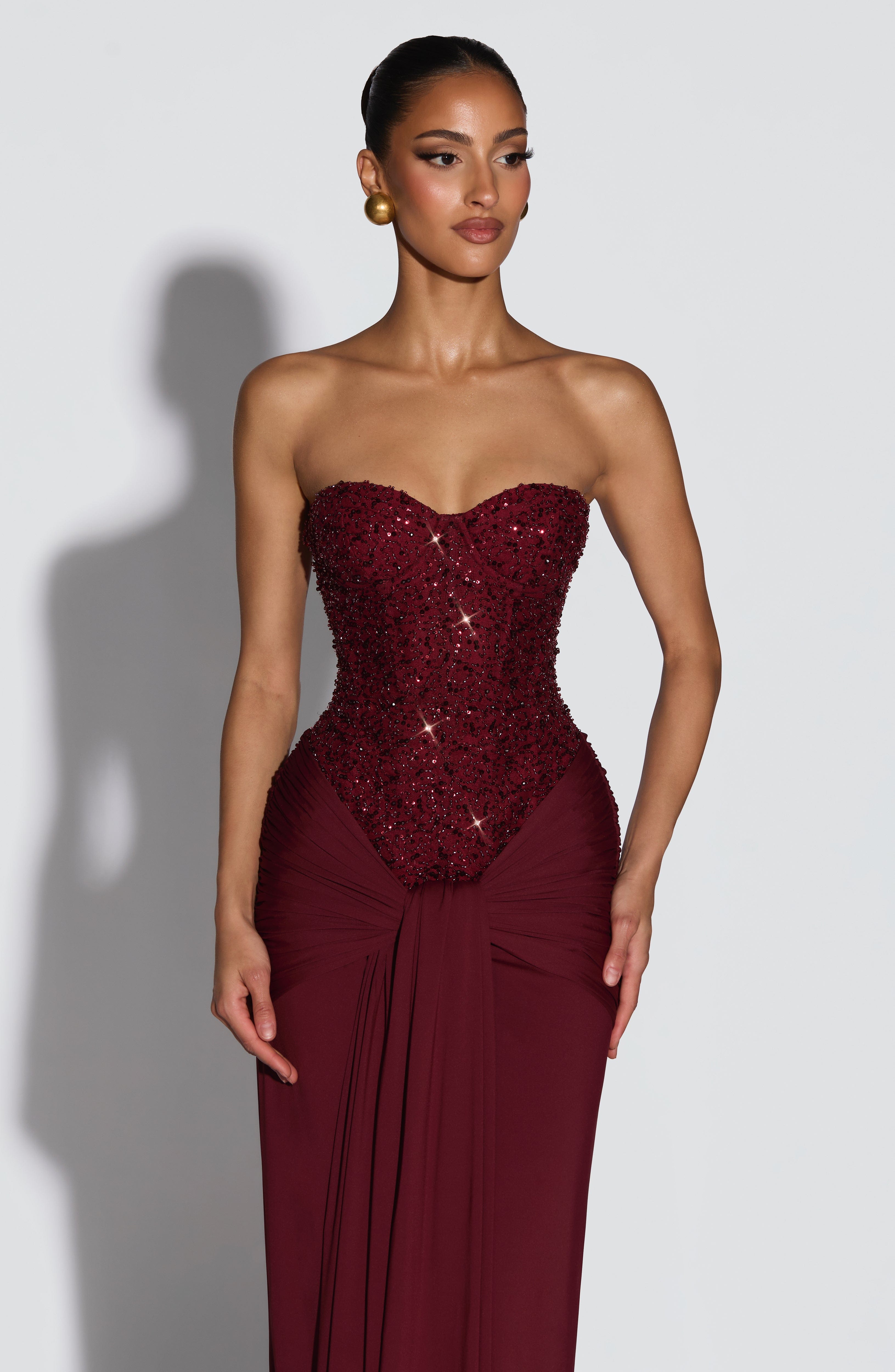Elegant Flowy Maxi Dress for Women – Evening Gown – Burgundy