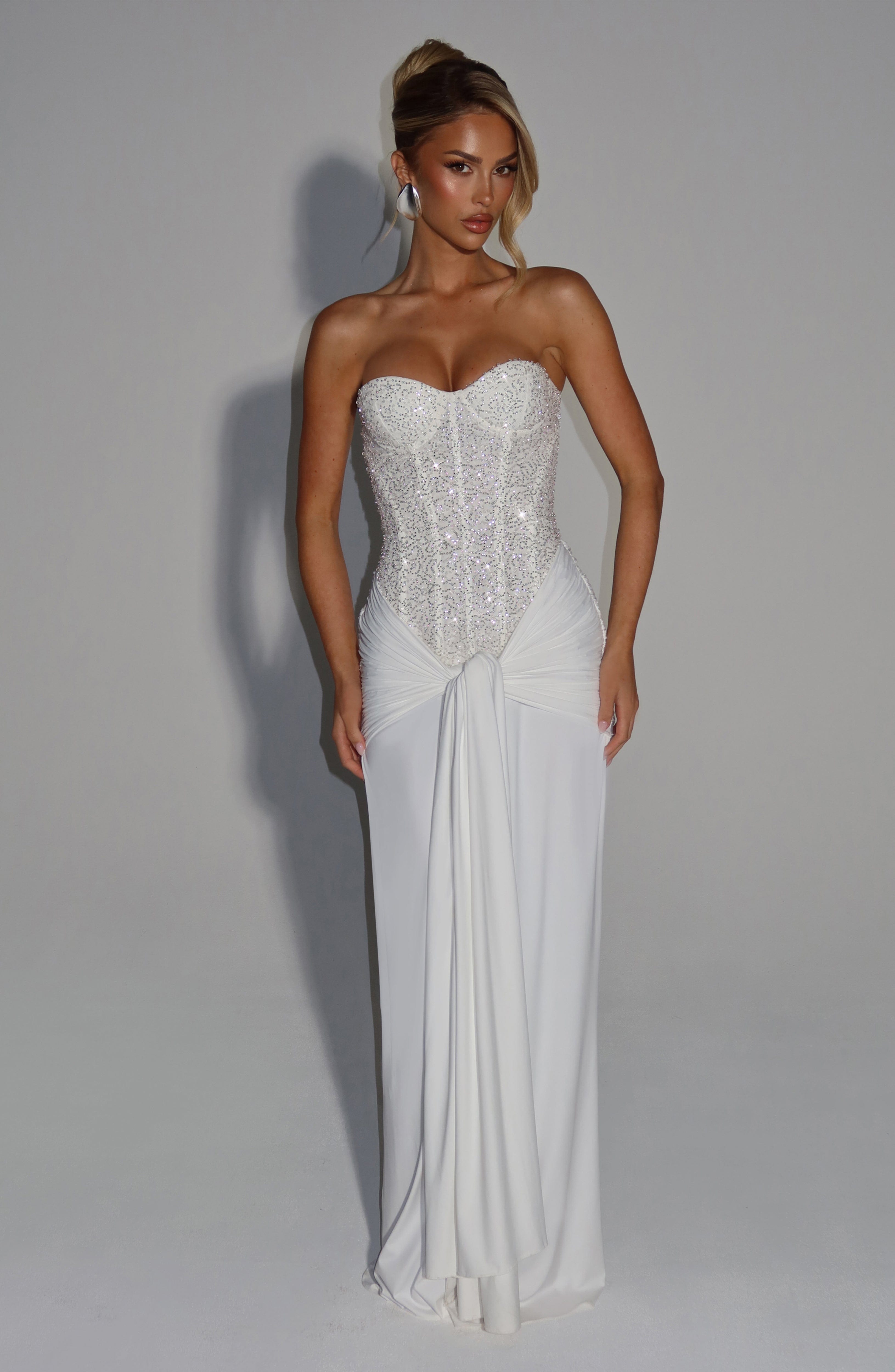 Elegant Flowy Maxi Dress for Women – Evening Gown – Ivory