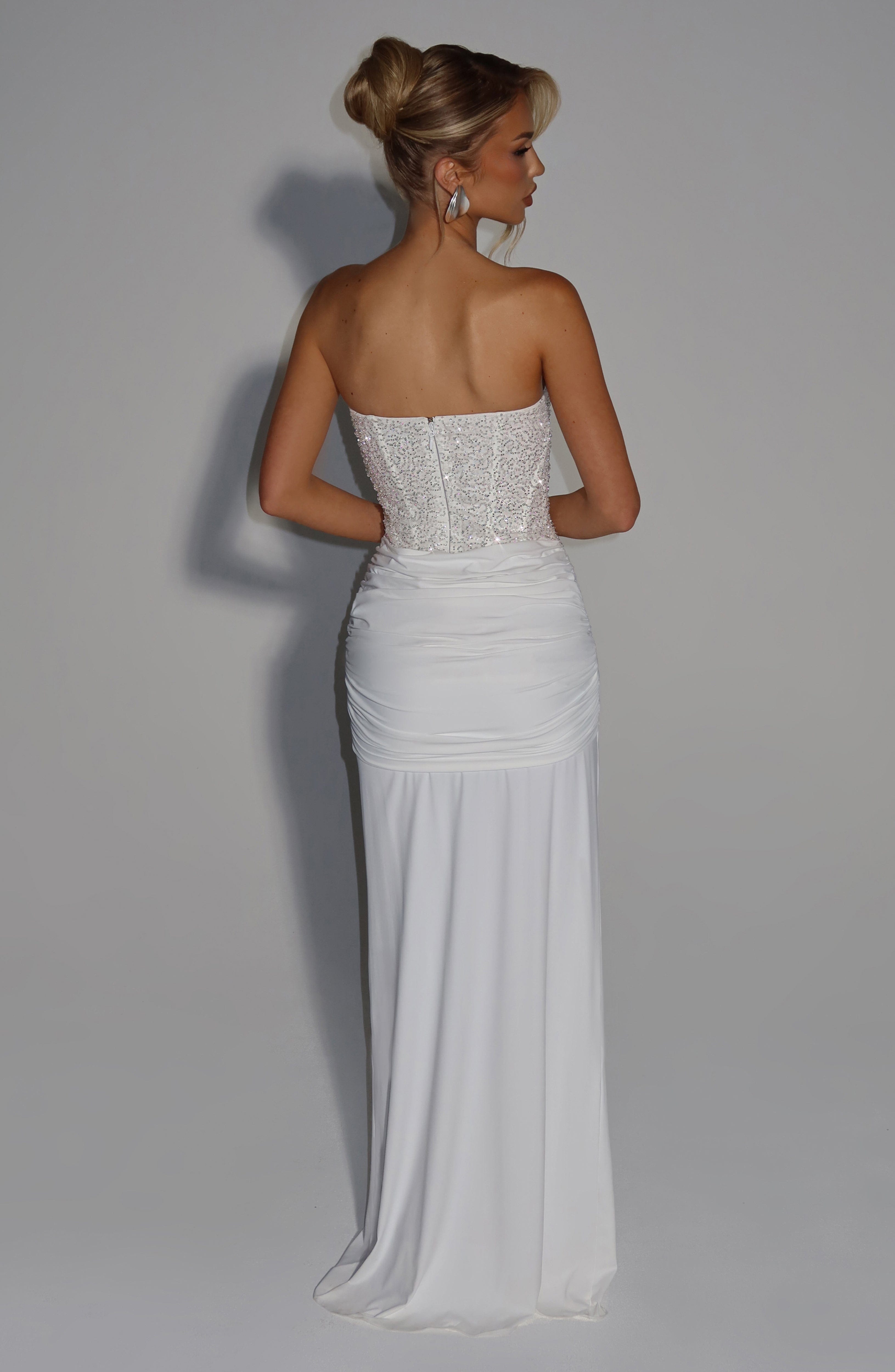 Elegant Flowy Maxi Dress for Women – Evening Gown – Ivory