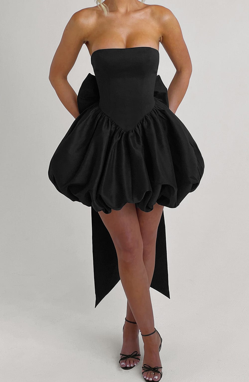 Chic Bodycon Mini Dress for Women – Party Dress – Black