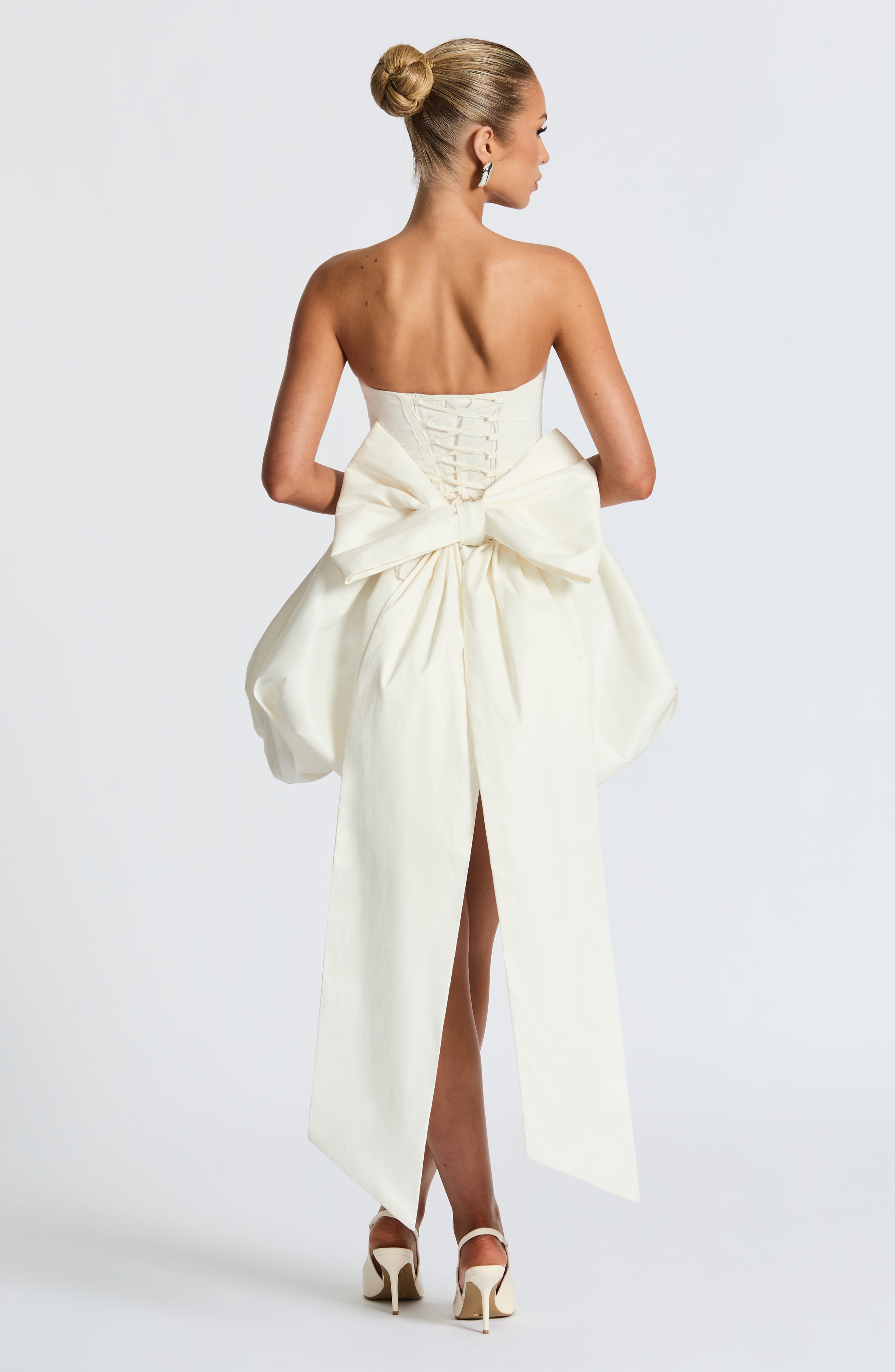 Chic Bodycon Mini Dress for Women – Party Dress – Ivory