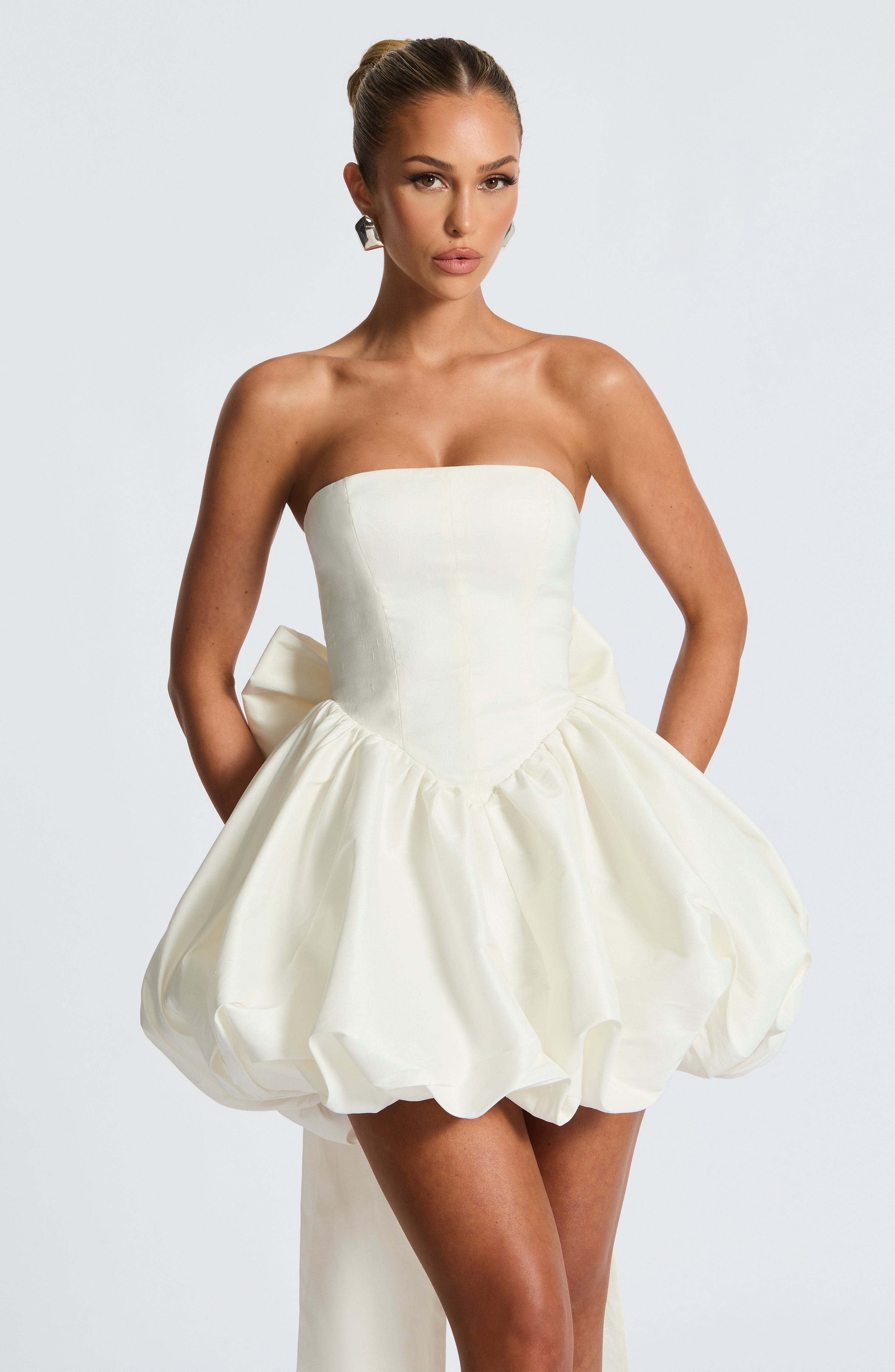 Chic Bodycon Mini Dress for Women – Party Dress – Ivory