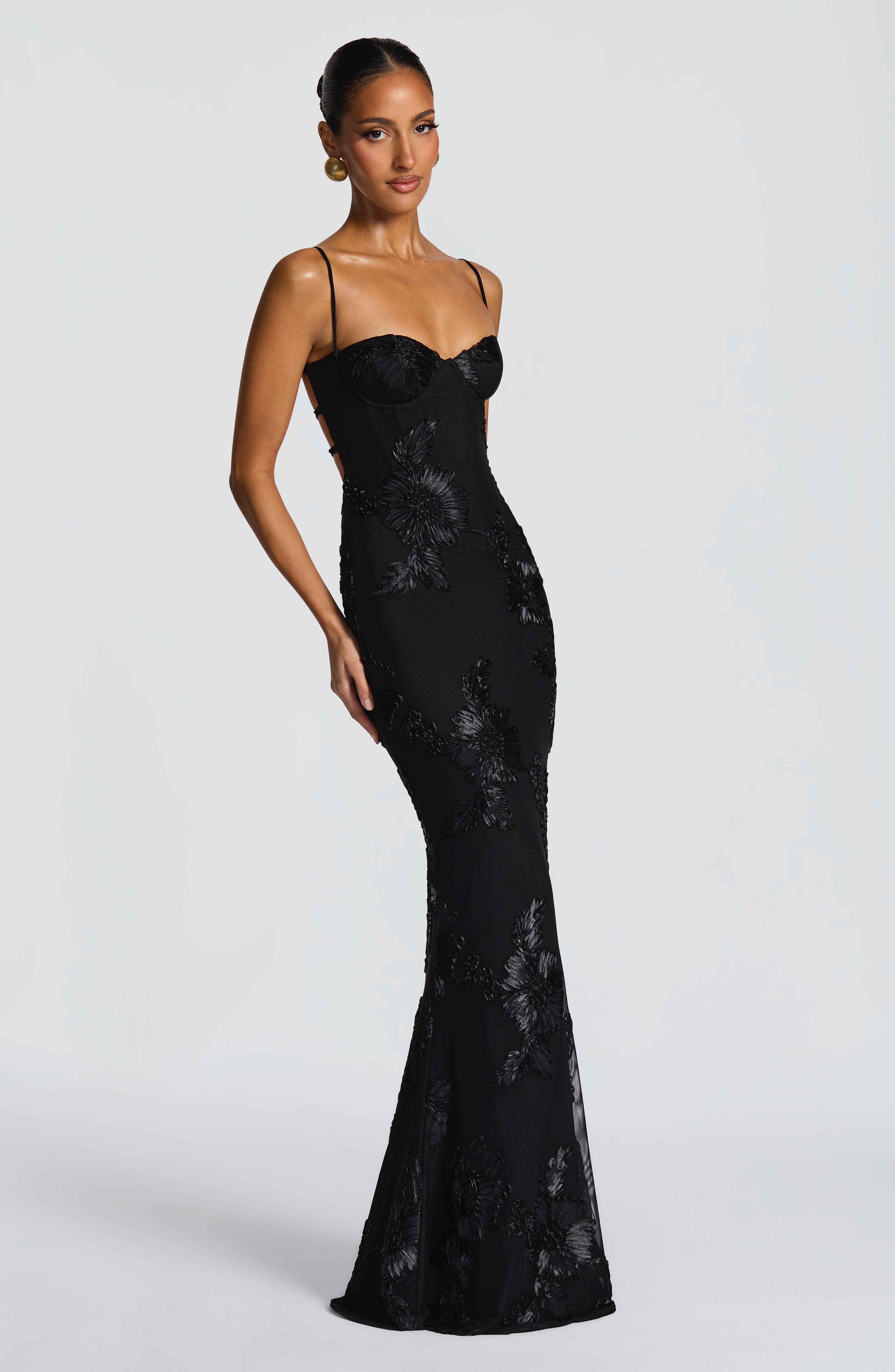 Nefertiti Maxi Dress in Black - Elegant and Timeless S.M