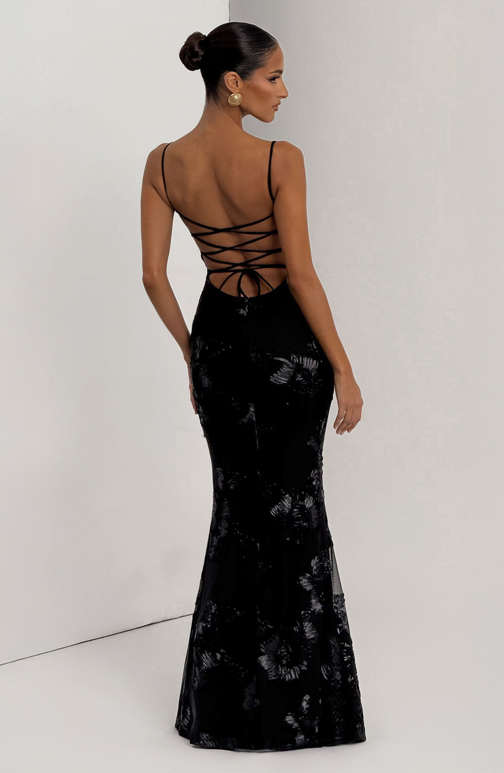 Nefertiti Maxi Dress in Black - Elegant and Timeless S.M