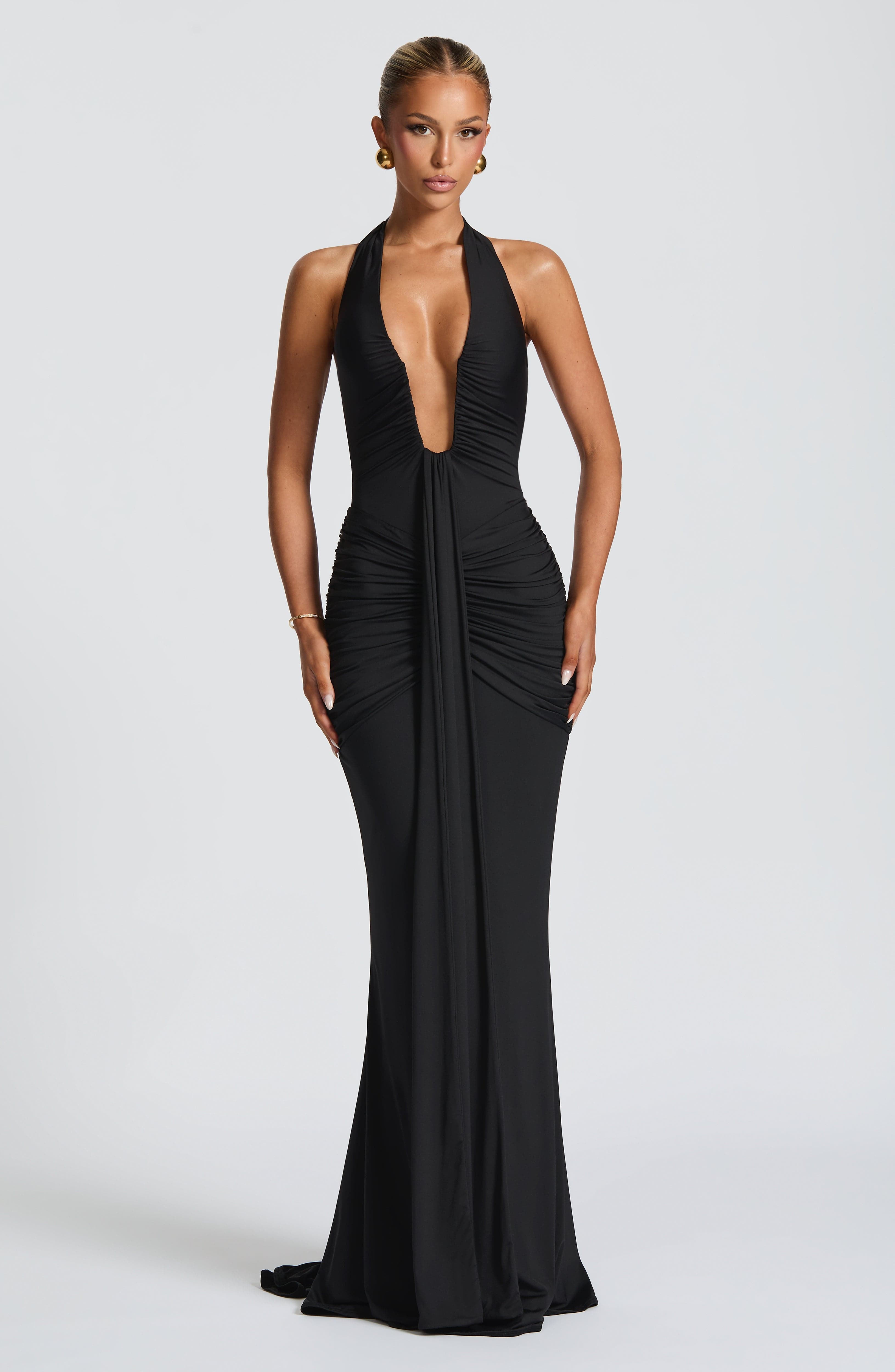 Flowing Maxi Dress for Women – Elegant Evening Gown – Black