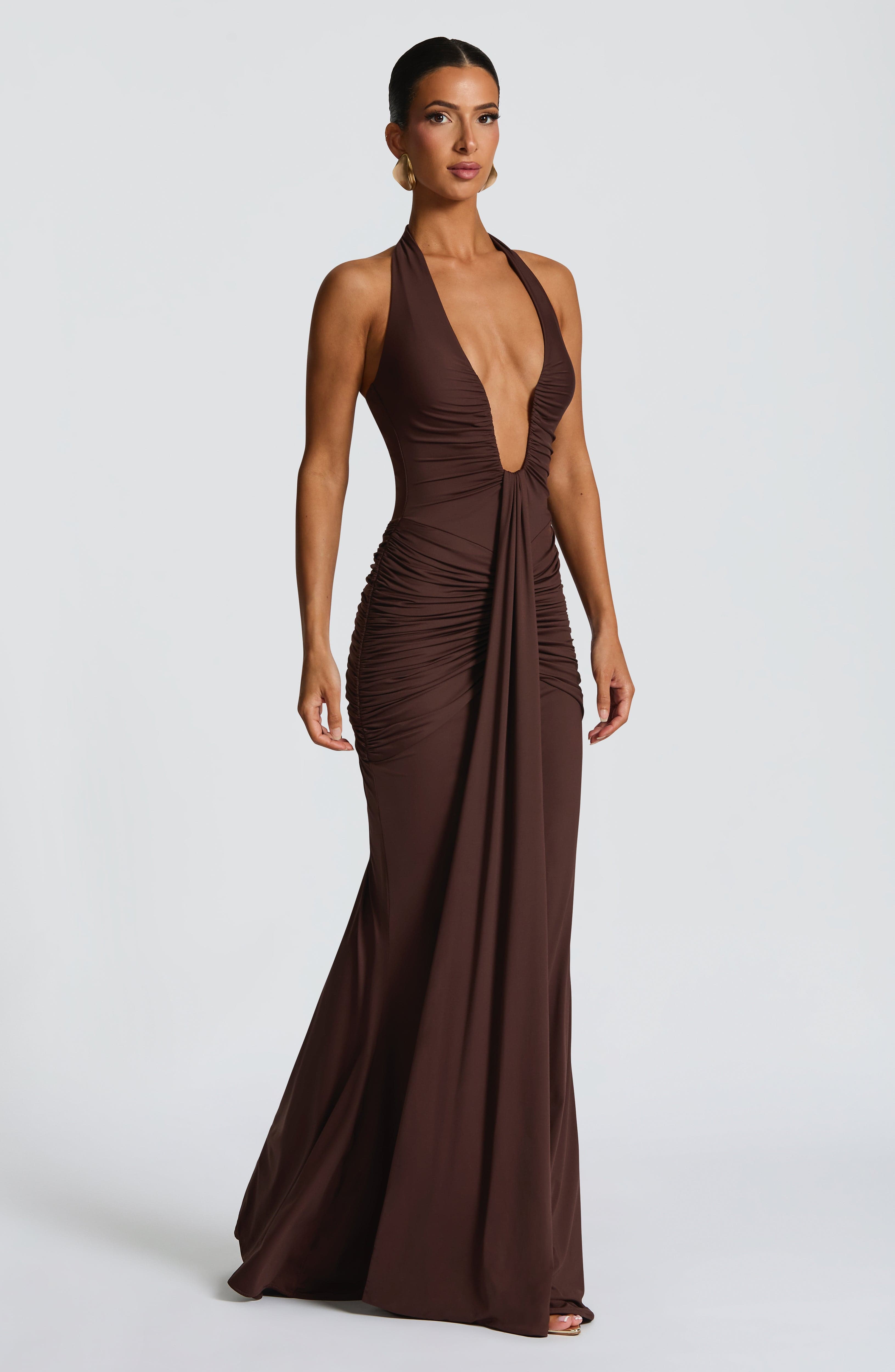 Flowing Maxi Dress for Women – Elegant Evening Gown – Brown