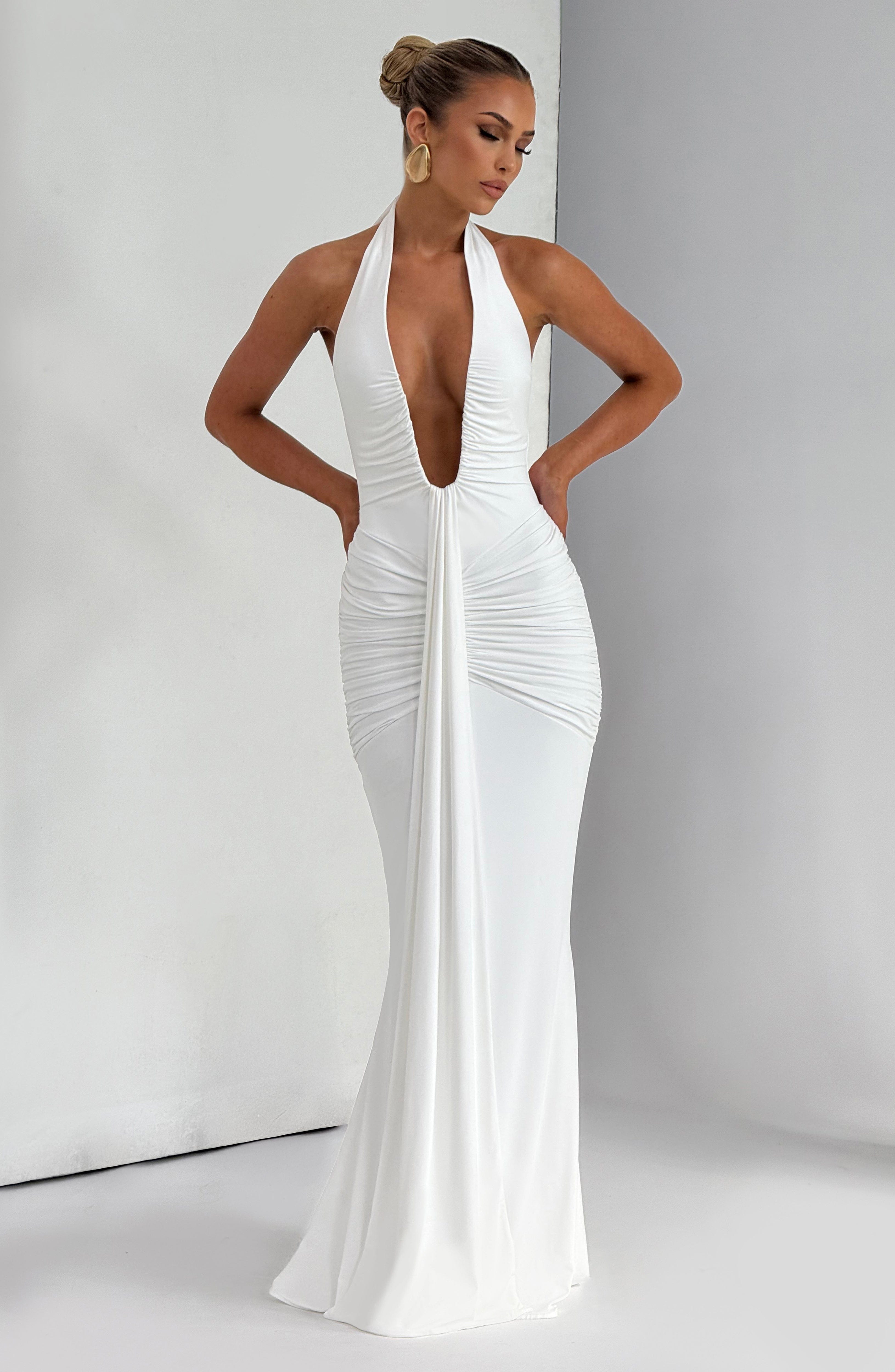 Flowing Maxi Dress for Women – Elegant Evening Gown – White