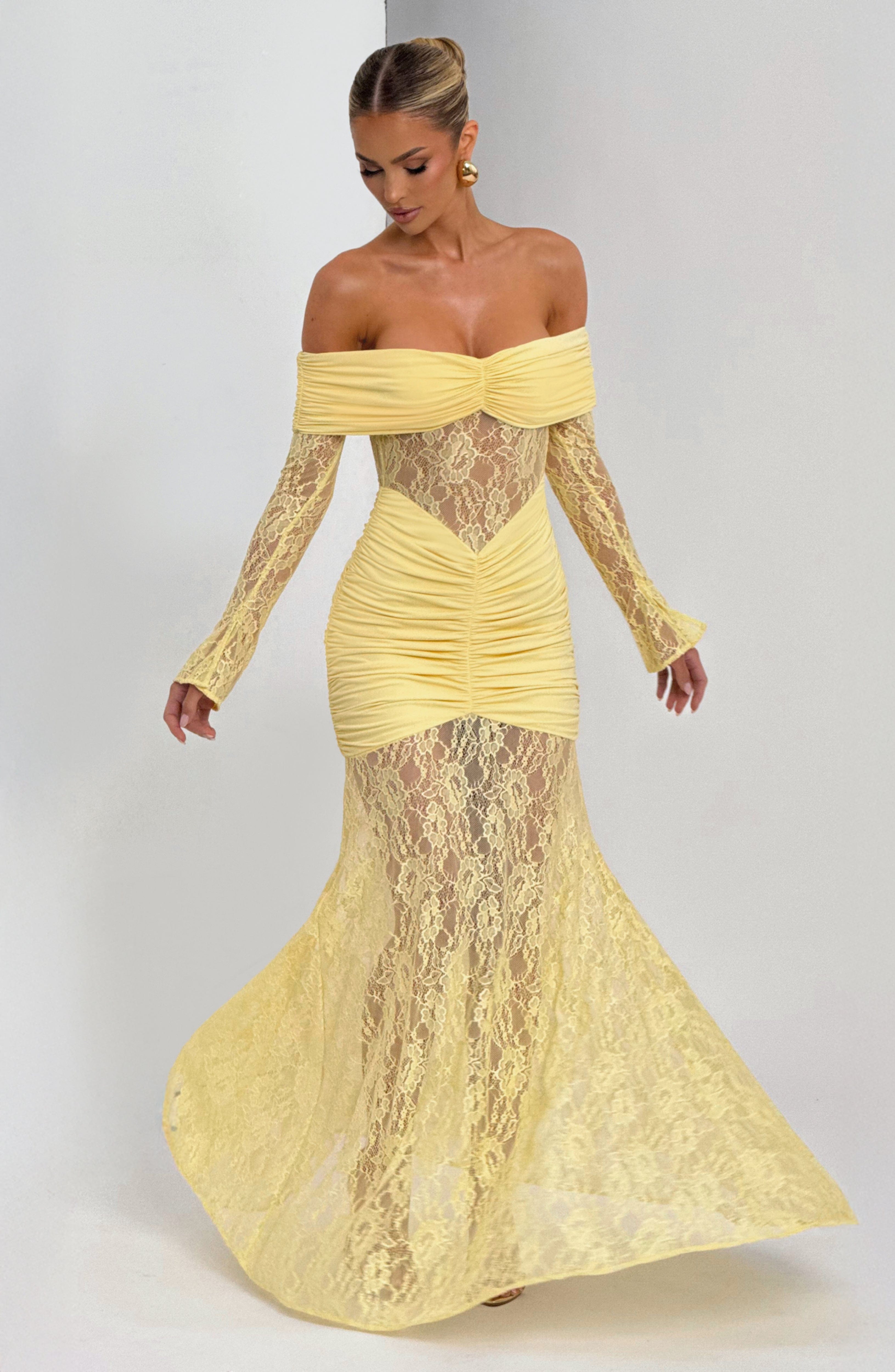 Lace Long Sleeve Maxi Dress for Women – Body-Hugging Evening Gown – Yellow