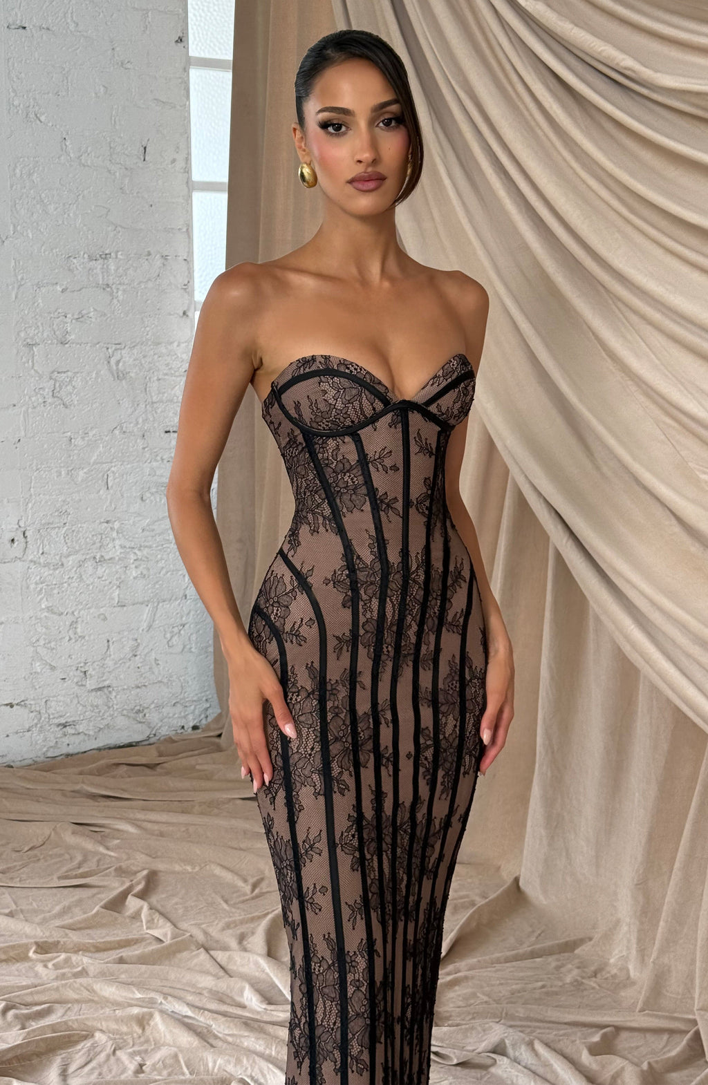 Strapless Lace Column Maxi Dress for Women – Eyelash Hem Evening Gown – Black