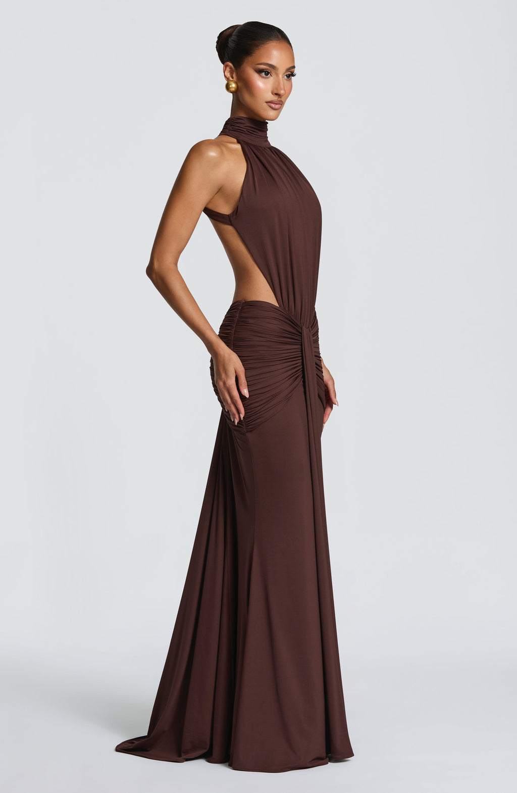 Elegant Maxi Dress for Women – Flowy Evening Gown – Brown