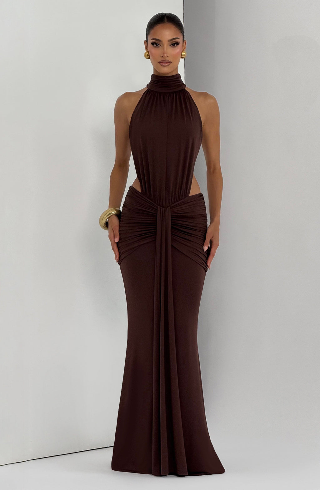 Elegant Maxi Dress for Women – Flowy Evening Gown – Brown