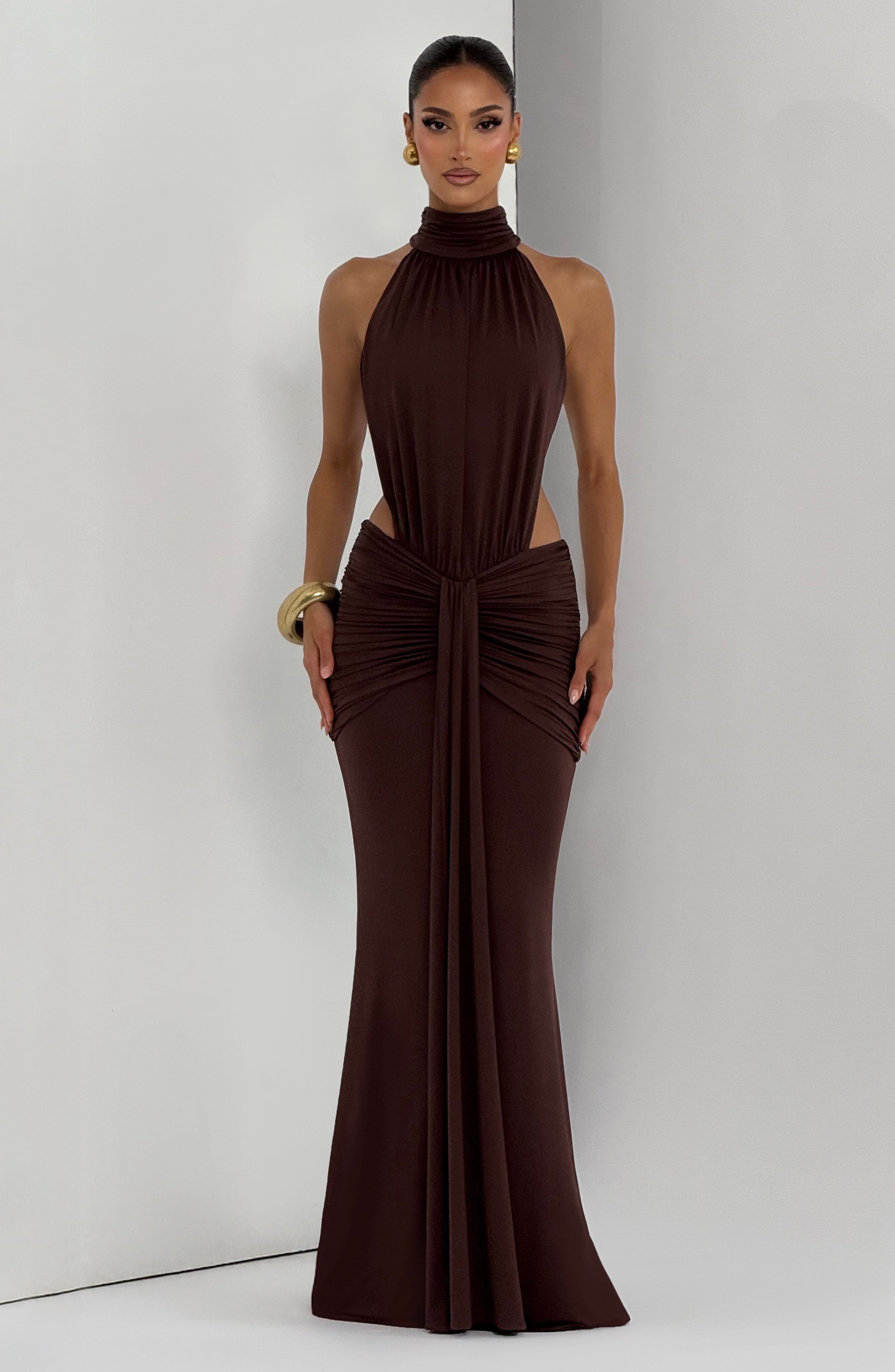 Elegant Maxi Dress for Women – Flowy Evening Gown – Brown